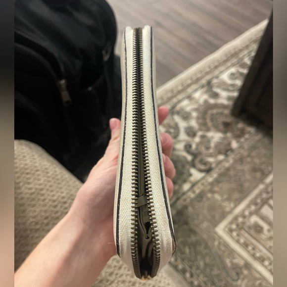 Gucci Unisex Wallet - Picture 7 of 10